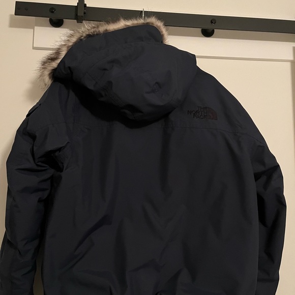 Mens The North Face McMurdo Bomber Jacket - Picture 3 of 4